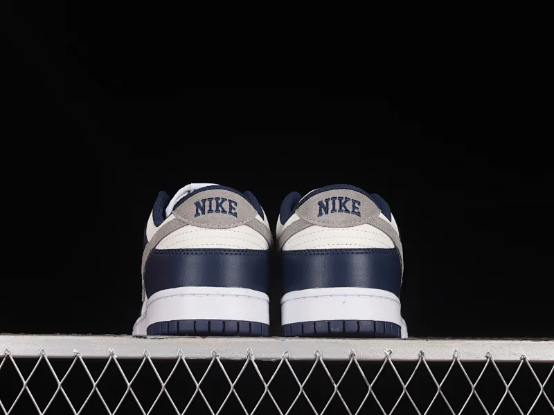 All categories Nk SB Dunk series Nk SB Dunk Low low-top sneakers Nk Dunk Low "Midnight Navy" blue and white SB low-top sports and leisure sneakers FD9749-400